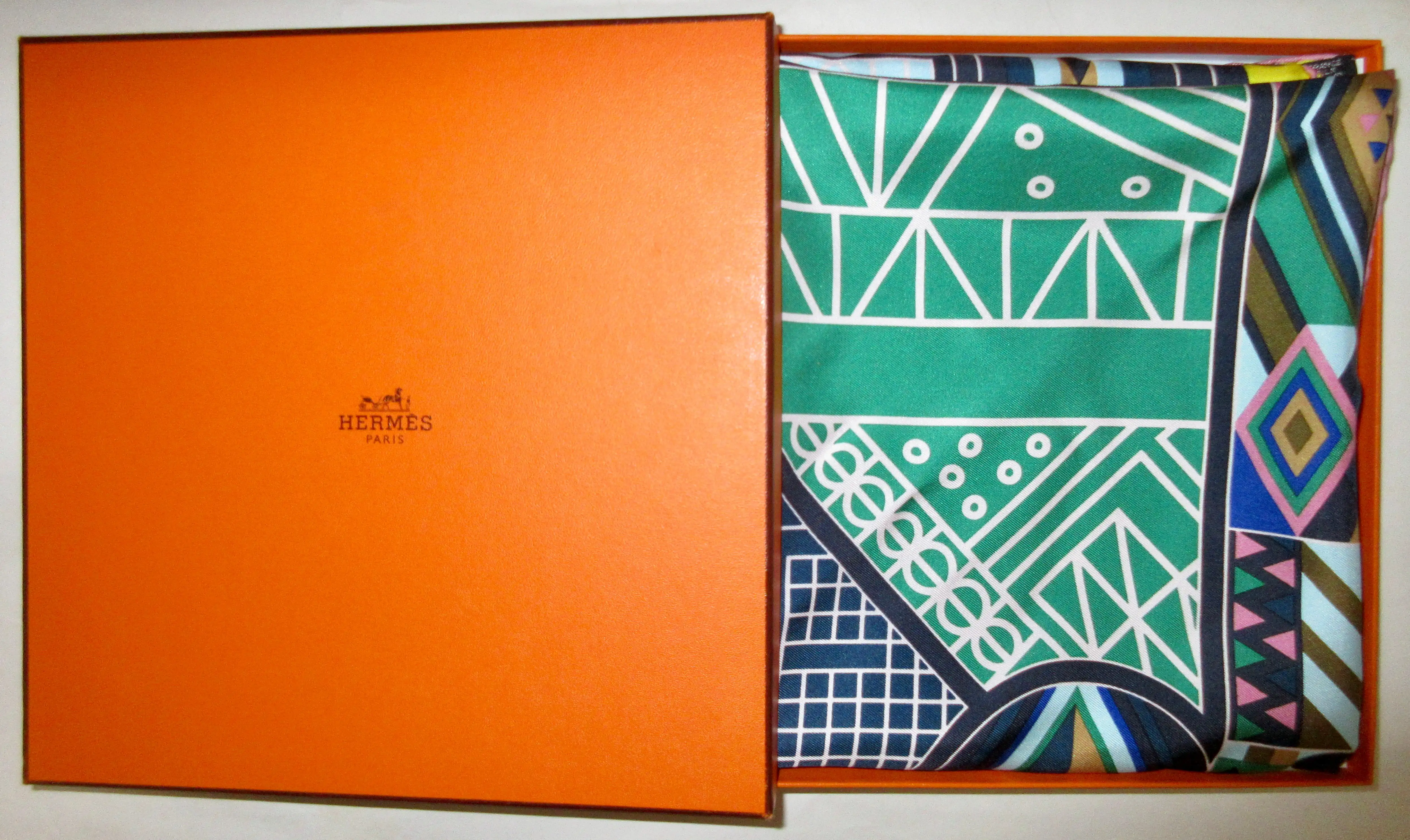 Herm??s NDOP Scarf with Box 10 Herm??s NDOP Scarf with Box