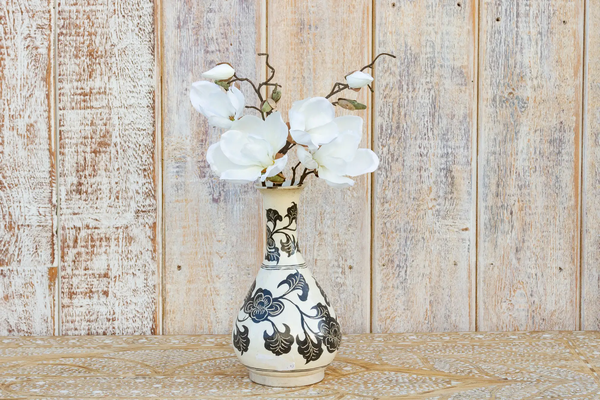 Vintage Black & White Asian Floral Vase 6 Vintage Black & White Asian Floral Vase
