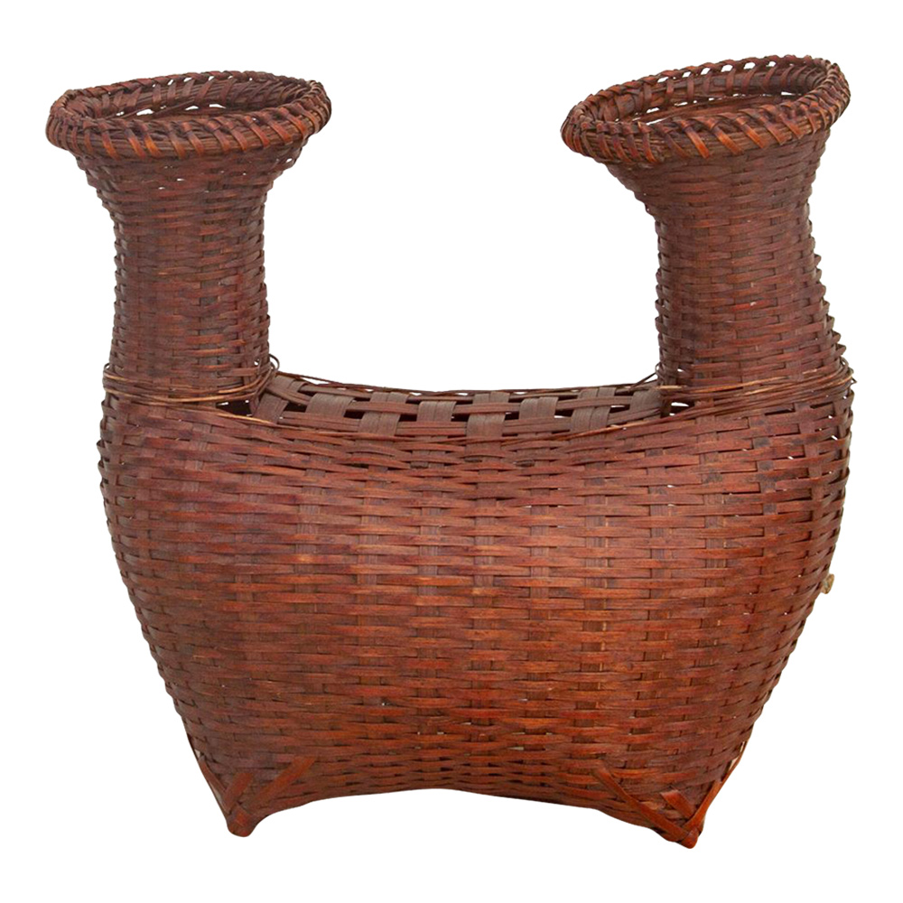 Finely Woven Boat Shaped Vintage Basket 1 Finely Woven Boat Shaped Vintage Basket