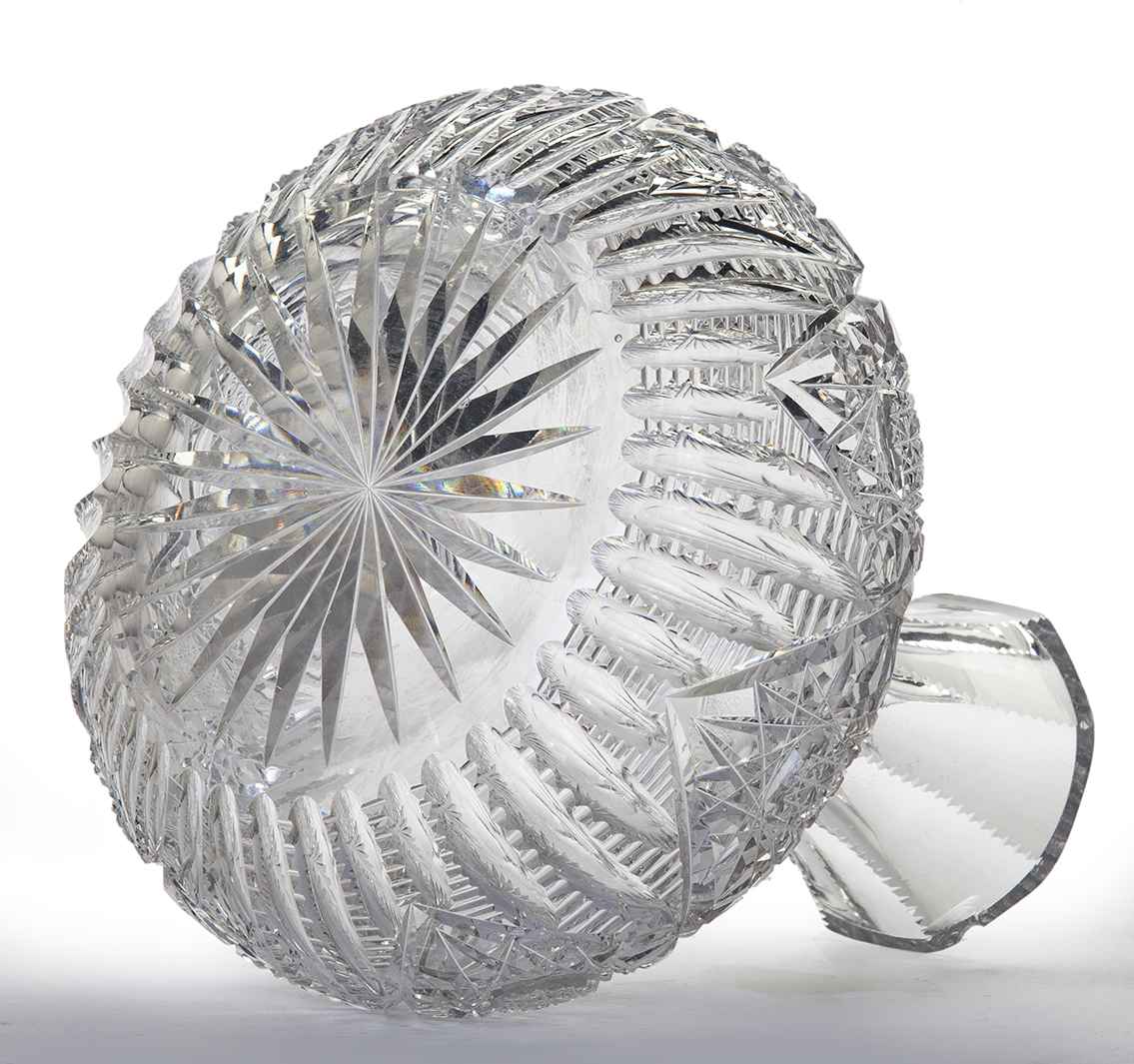 Cut Crystal Round Flower Vase/Carafe 2 Cut Crystal Round Flower Vase/Carafe