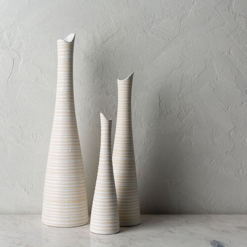 S/3 Maria Vase, Beige/White 2 S/3 Maria Vase, Beige/White