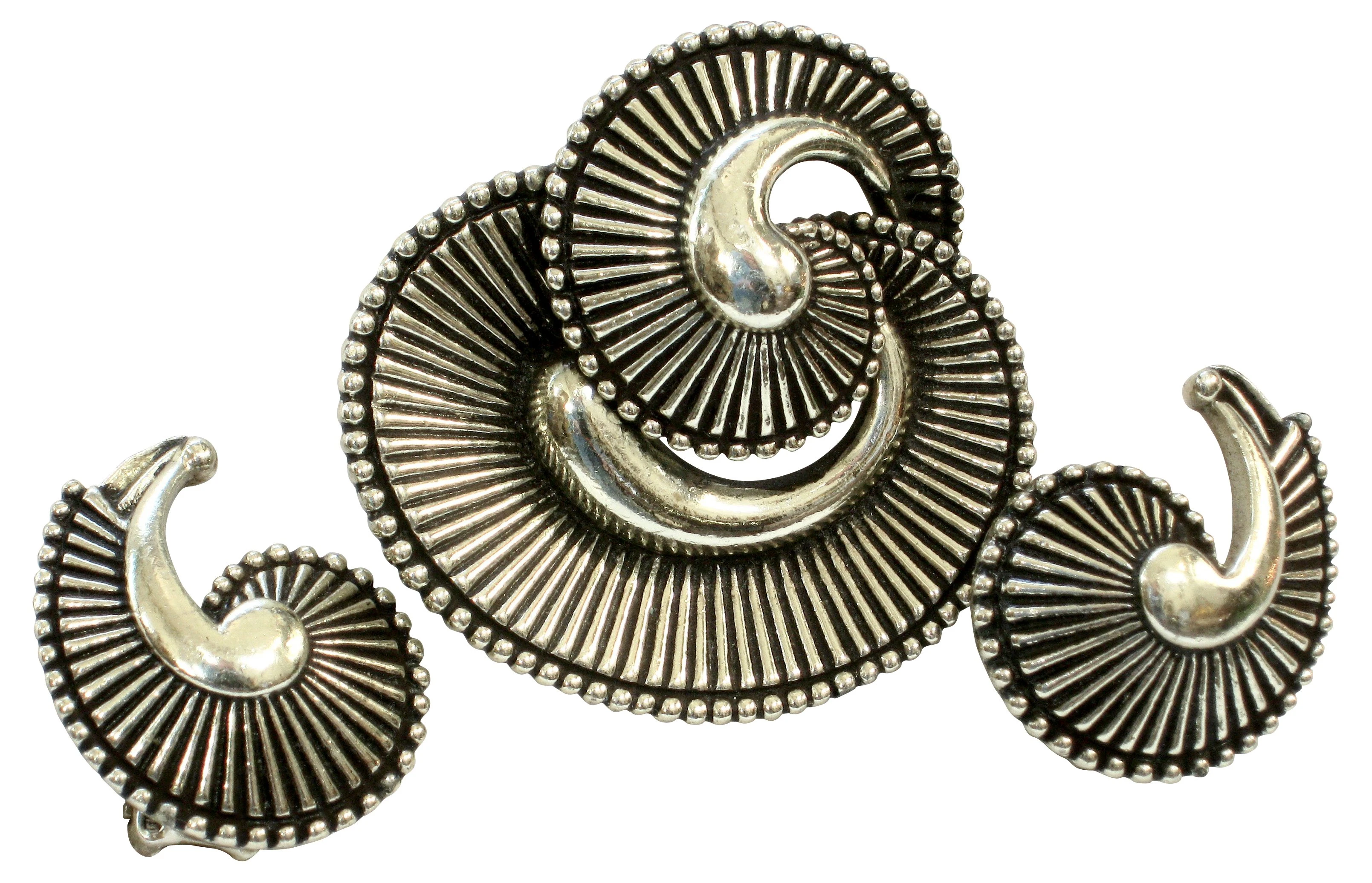 Silver Plate Nautilus Brooch w/ Earrings 3 Silver Plate Nautilus Brooch w/ Earrings