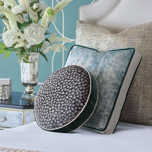 Edyn Velvet Disc Pillow, Emerald Spot 4 Edyn Velvet Disc Pillow, Emerald Spot