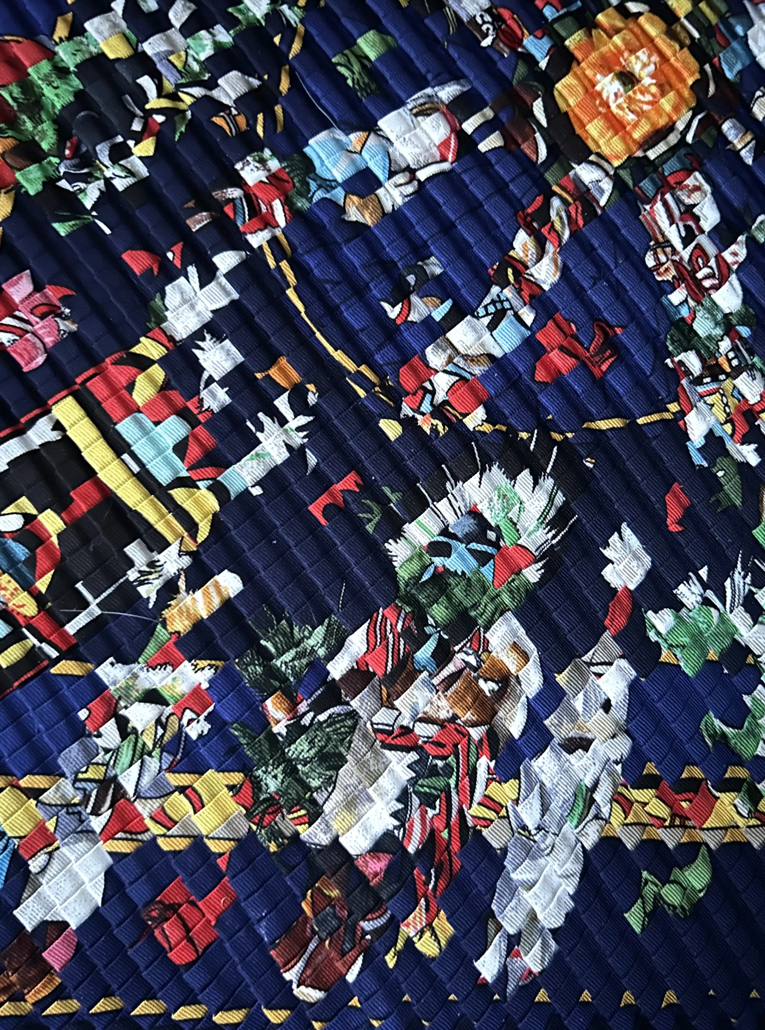 Herm¨¨s Kachinas Double-Pleated Scarf 4 Herm¨¨s Kachinas Double-Pleated Scarf