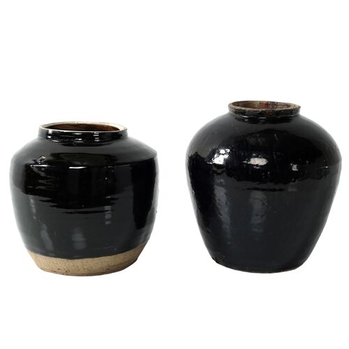 Vintage 8" Oil Pot, Black Glaze 4 Vintage 8" Oil Pot, Black Glaze