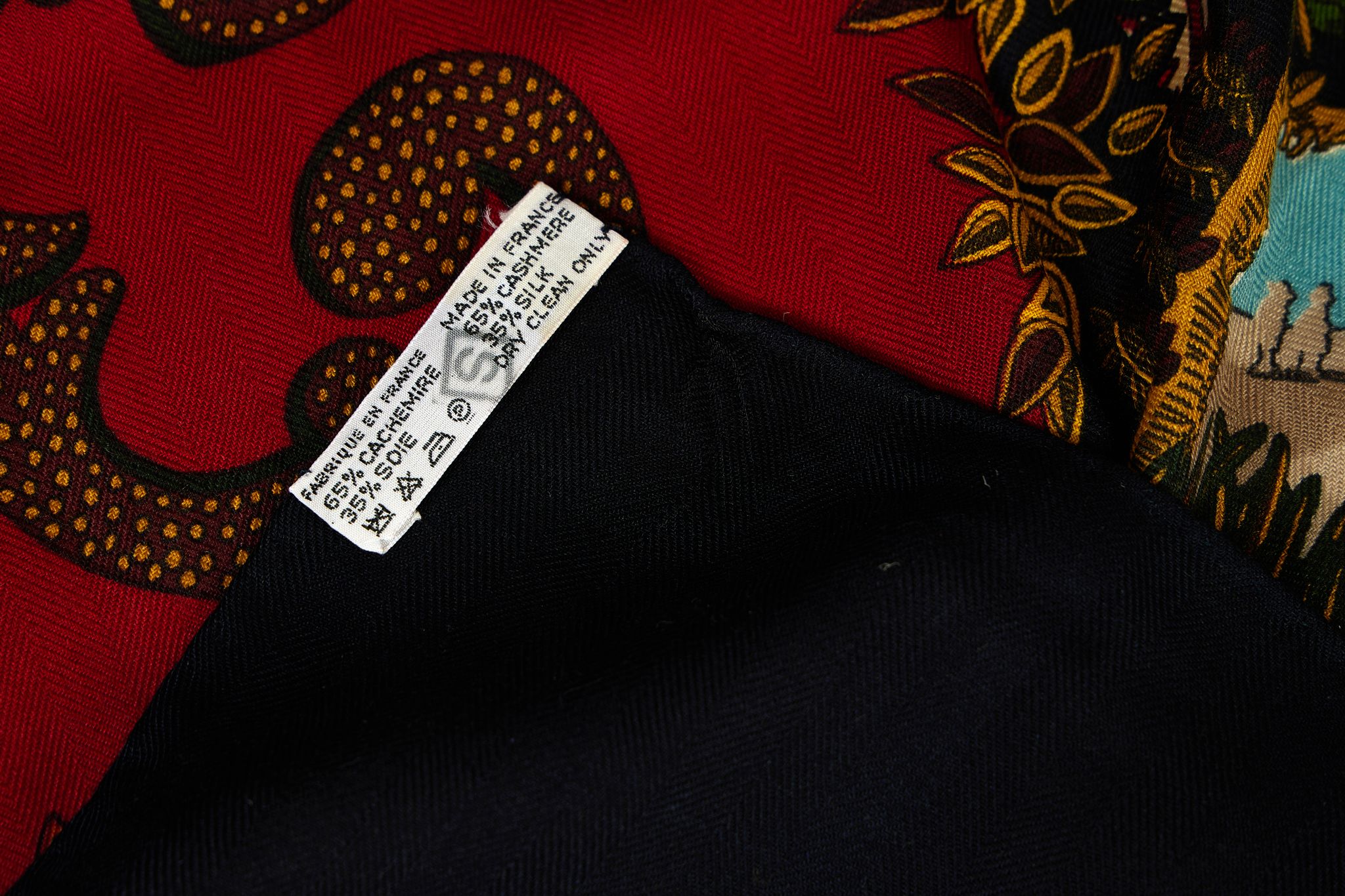 Herm¨¨s Paradis Du Roi Dark Red Shawl 6 Herm¨¨s Paradis Du Roi Dark Red Shawl