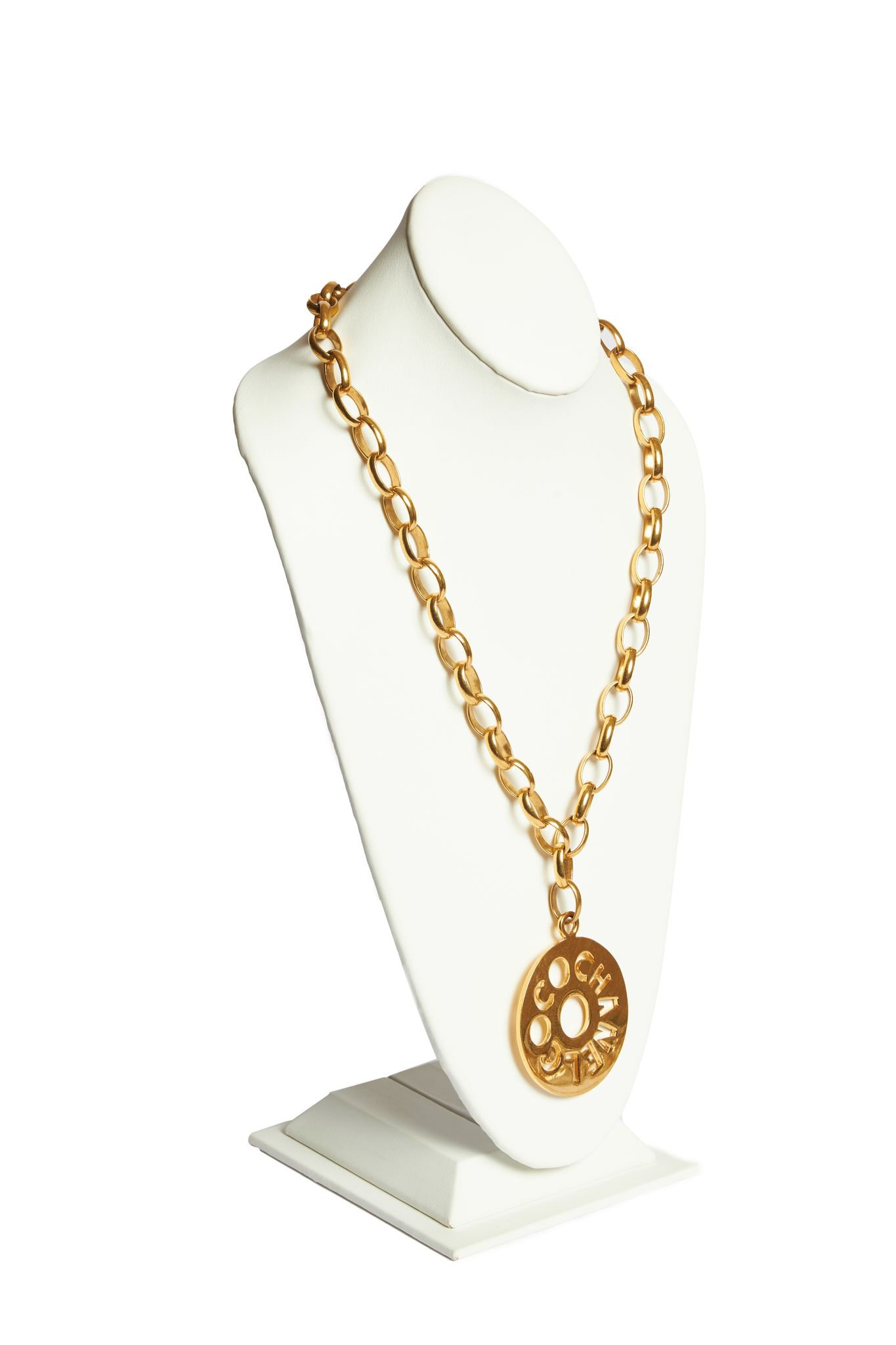 Chanel 70s Iconic Oversize Pendant 2 Chanel 70s Iconic Oversize Pendant