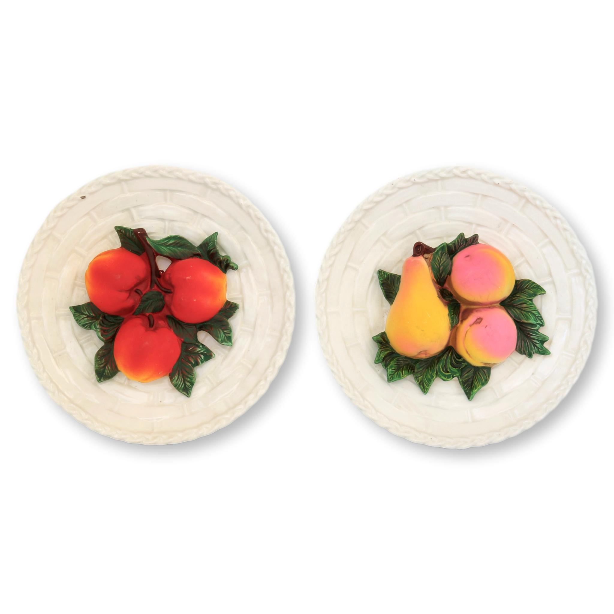 French Trompe l'Oeil Wall Plates, Pair 1 French Trompe l'Oeil Wall Plates, Pair