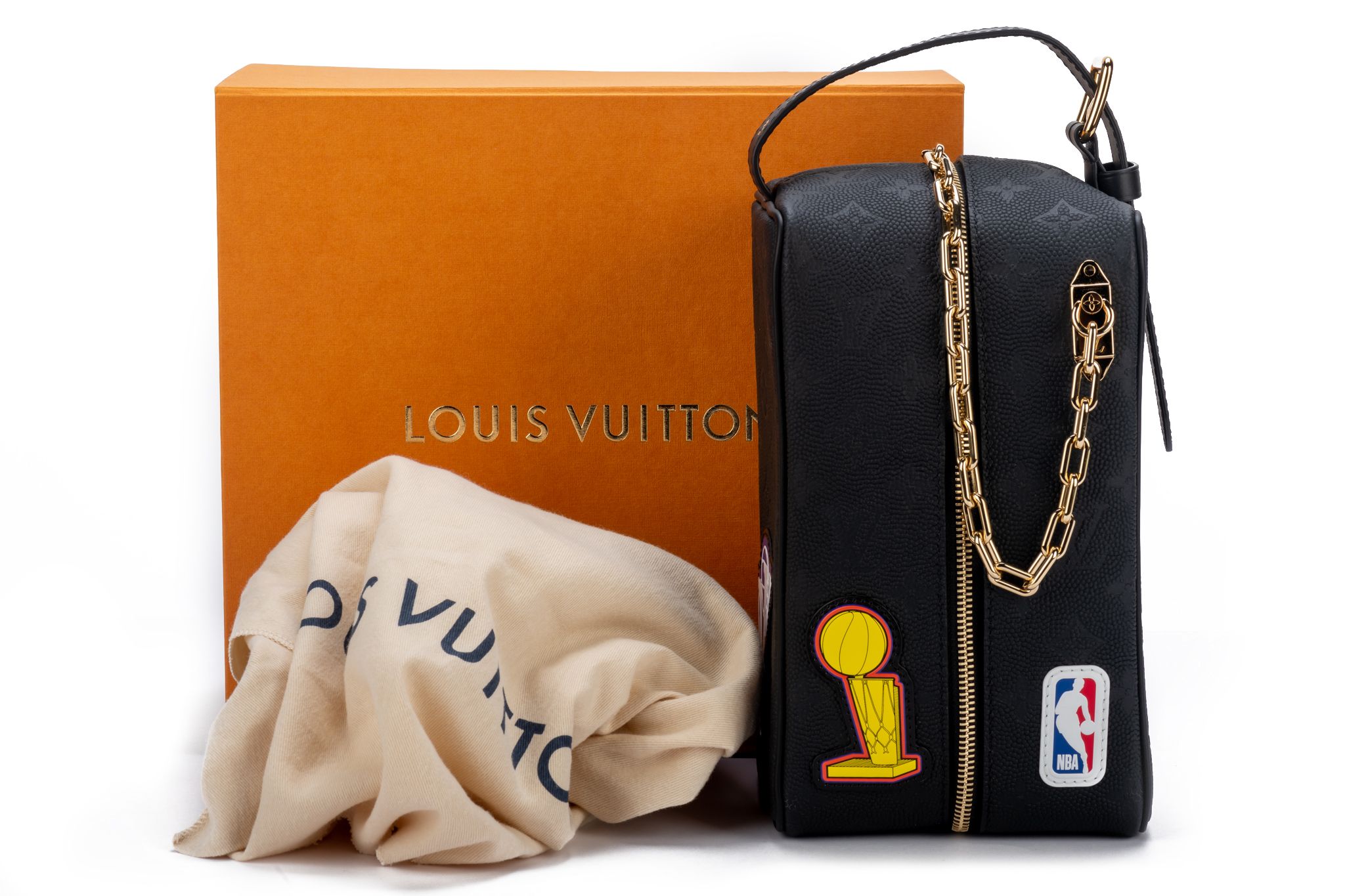 NIB Vuitton Cloakroom Dopp Kit NBA 12 NIB Vuitton Cloakroom Dopp Kit NBA