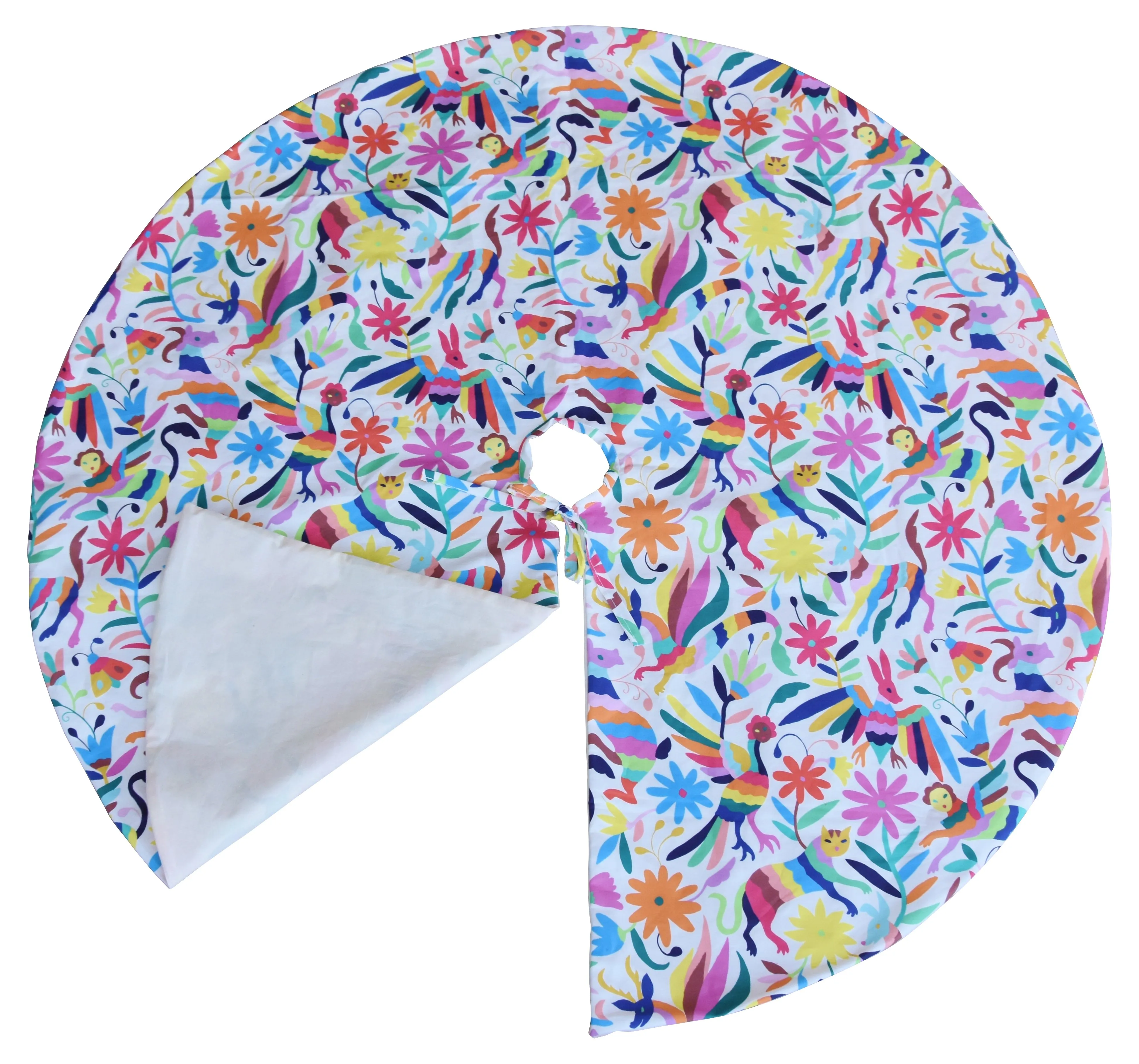 53" Otomi Fantasy Tree Skirt 4 53" Otomi Fantasy Tree Skirt