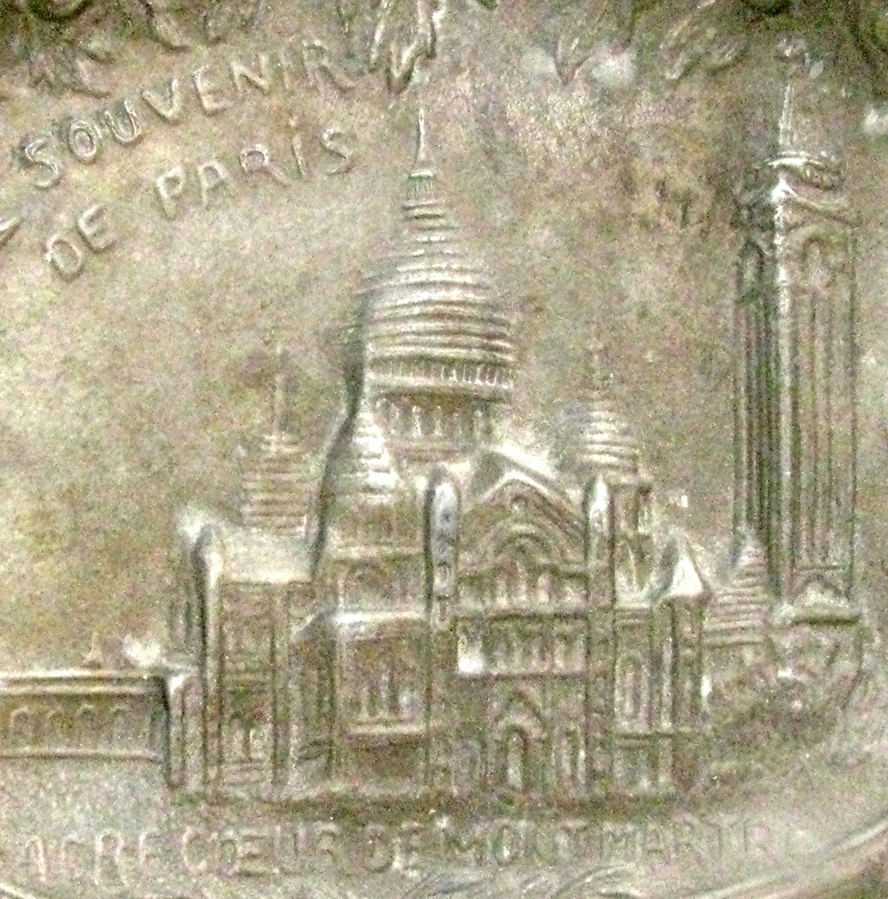 Paris Souvenir Pewter Plaque / Ashtray 2 Paris Souvenir Pewter Plaque / Ashtray